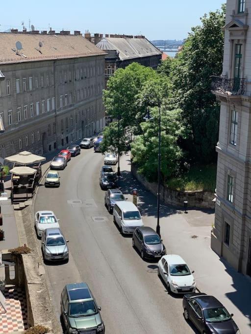 Classy Flat Next To Castle & View On Parliament Budapest Exterior photo